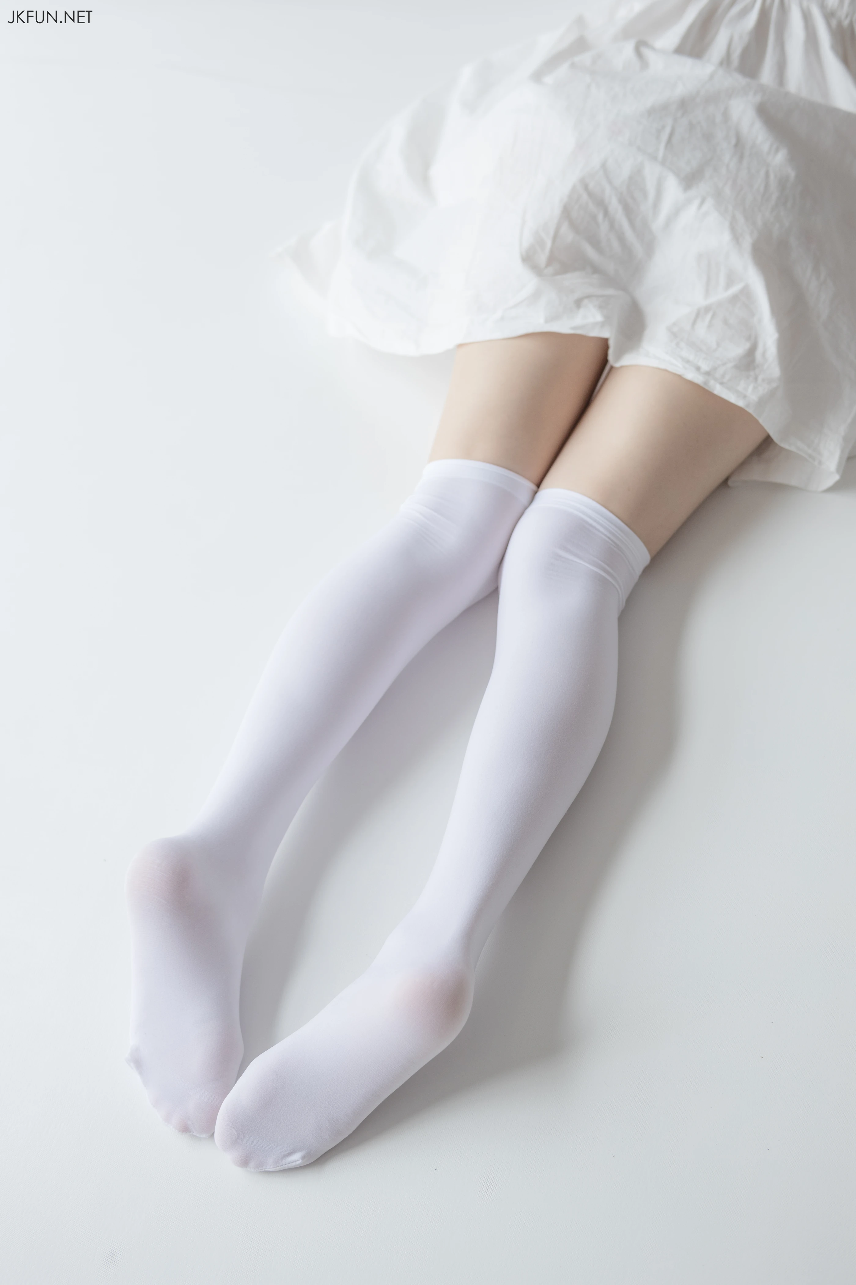 森萝财团 [JKFUN-014] 默陌 白衣飘飘的年代 [91P 1V]插图